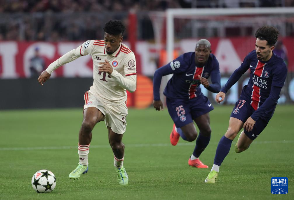 包含巴黎圣日耳曼赛前防线松动,志在德甲名次提升,悬念犹存,训练强度明显提升的词条 包含巴黎圣日耳曼赛前防线松动,志在德甲名次提升,悬念犹存,训练强度明显提升的词条