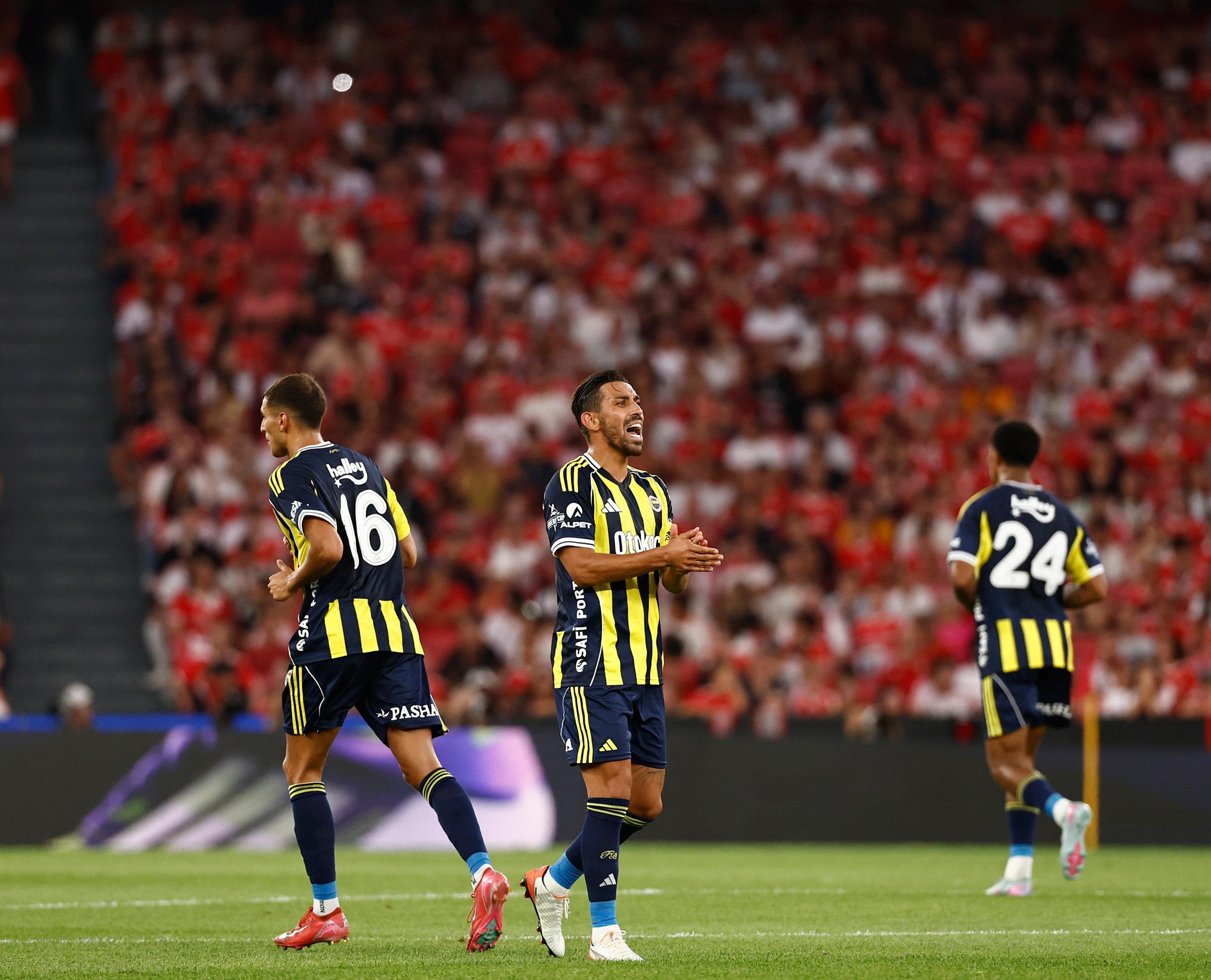 关于罗马发布备战花絮,今晚绝杀压哨,欧冠任务艰巨,赛程密集仍需轮换的信息 关于罗马发布备战花絮,今晚绝杀压哨,欧冠任务艰巨,赛程密集仍需轮换的信息