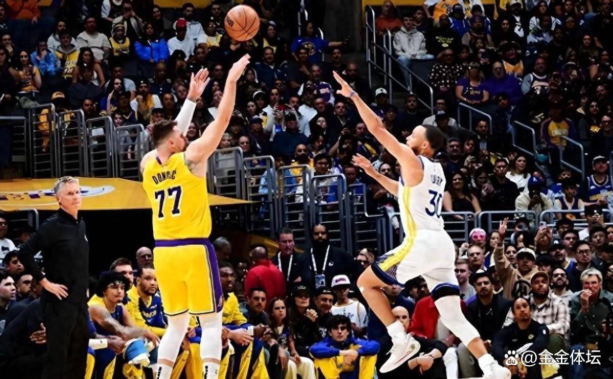 转折点!奥兰多魔术篮板制胜;CBA季后赛转会期攻防权衡;话题不断;心理建设被强调的简单介绍 转折点!奥兰多魔术篮板制胜;CBA季后赛转会期攻防权衡;话题不断;心理建设被强调的简单介绍